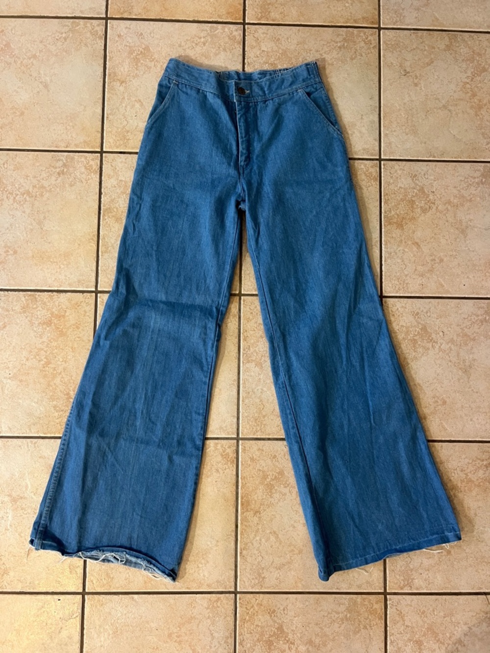 Vintage Paradise Wide Leg Blue Denim Jeans‎ Classic High-Rise, Sz 30 (Juniors 9)